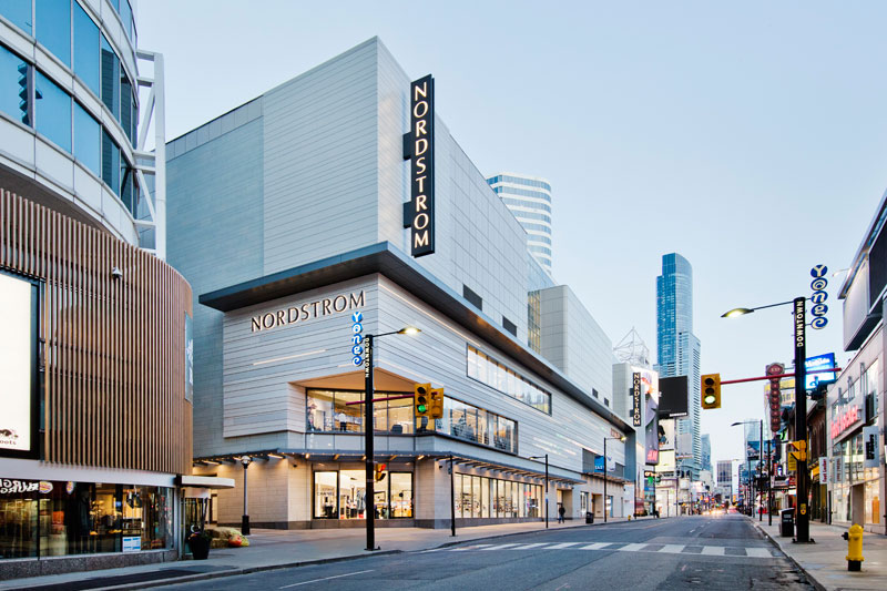 シアトル発の高級デパート『ノードストロム』、カナダの全13店の閉店を発表